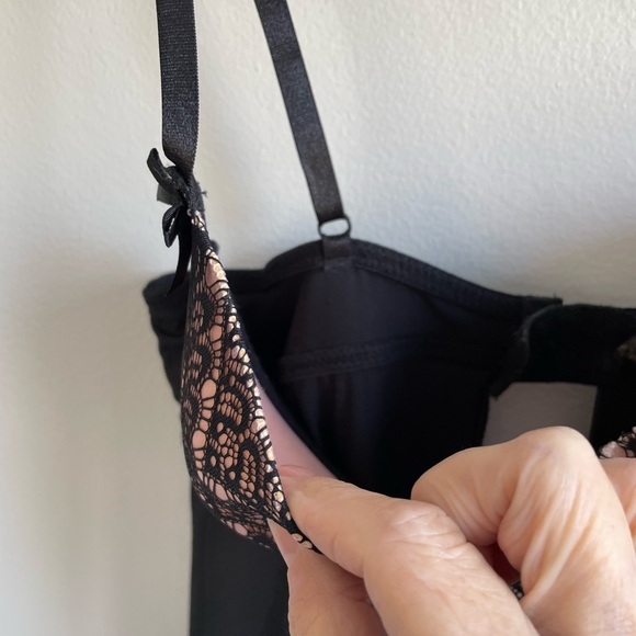 BLACK PINK MARILYN MONROE SLIP PADDED BRA LACE ADJUSTABLE STRAPS STRETCH - Picture 7 of 16